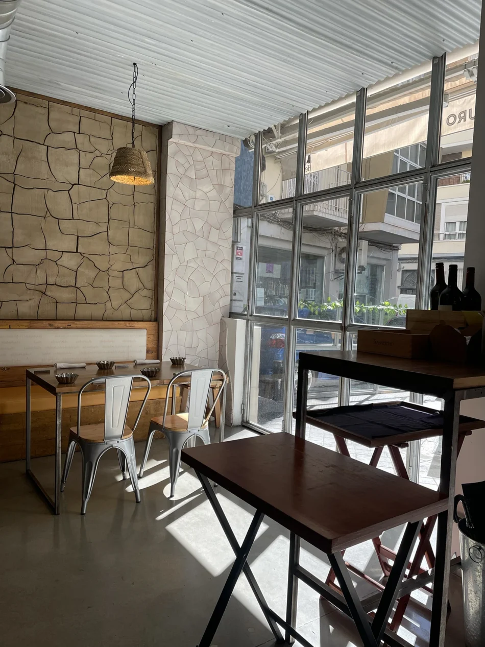 Le Bistró by El Conjuro 27